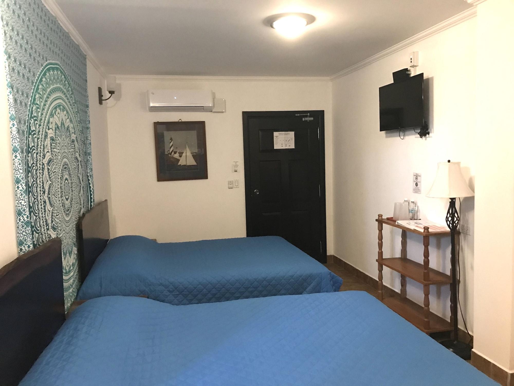 Easy Inn Hotel Belize City Esterno foto