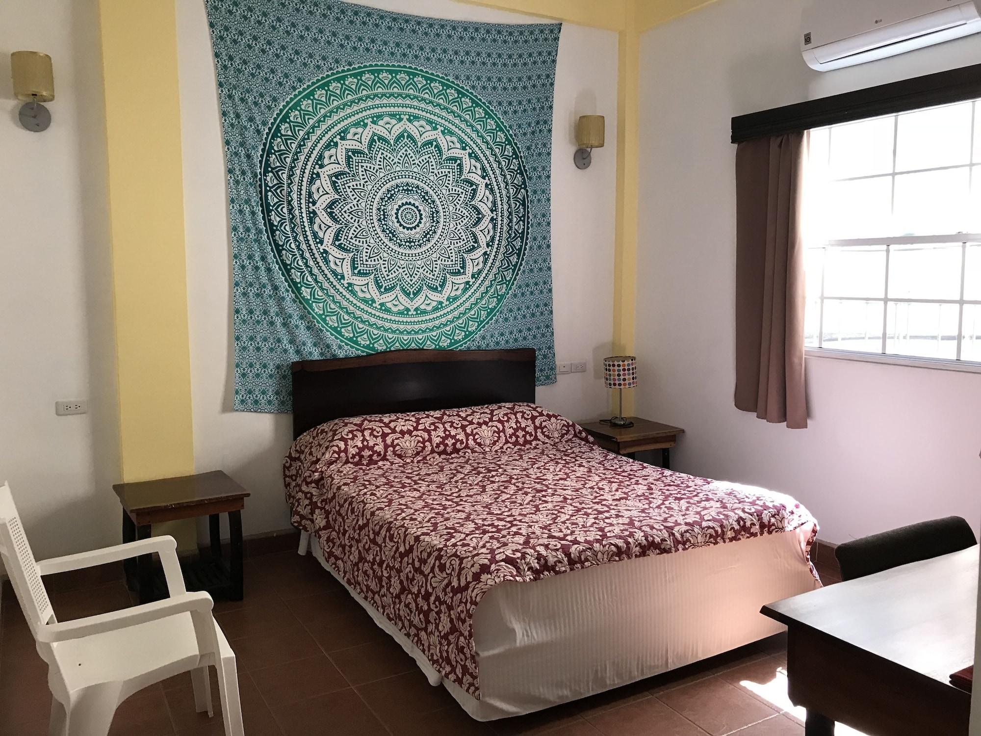 Easy Inn Hotel Belize City Esterno foto