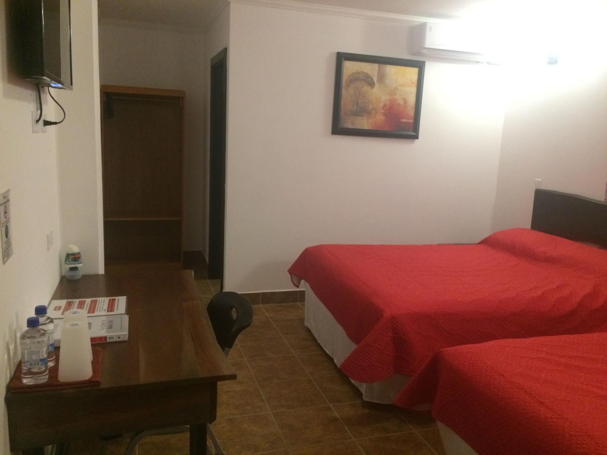 Easy Inn Hotel Belize City Esterno foto
