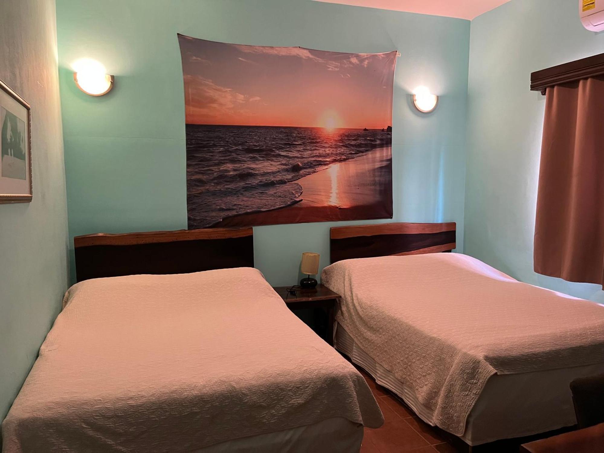 Easy Inn Hotel Belize City Esterno foto