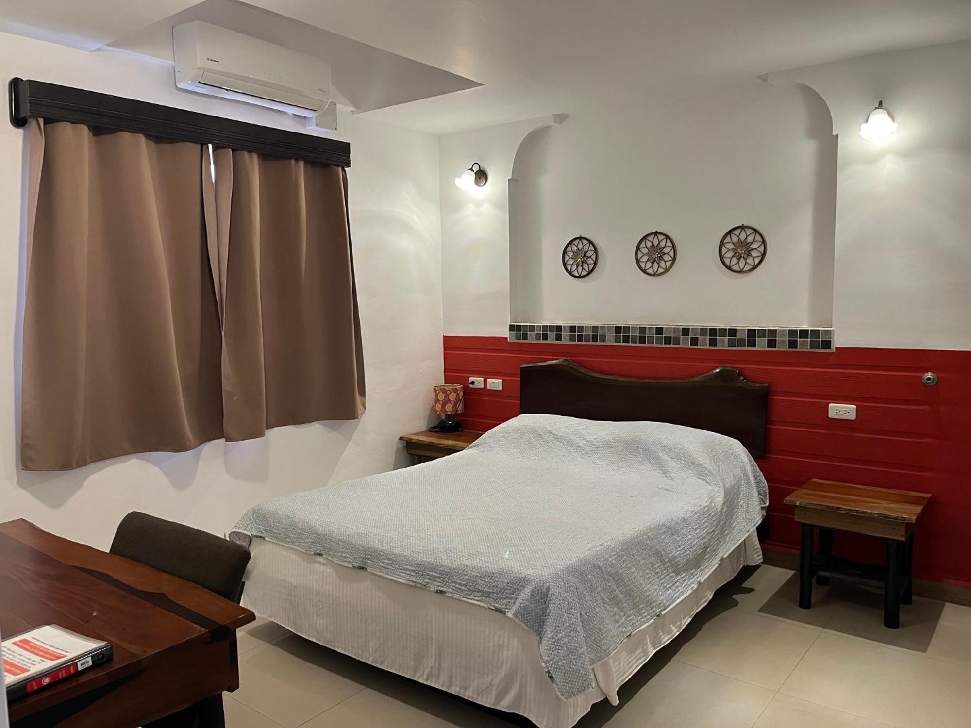Easy Inn Hotel Belize City Esterno foto