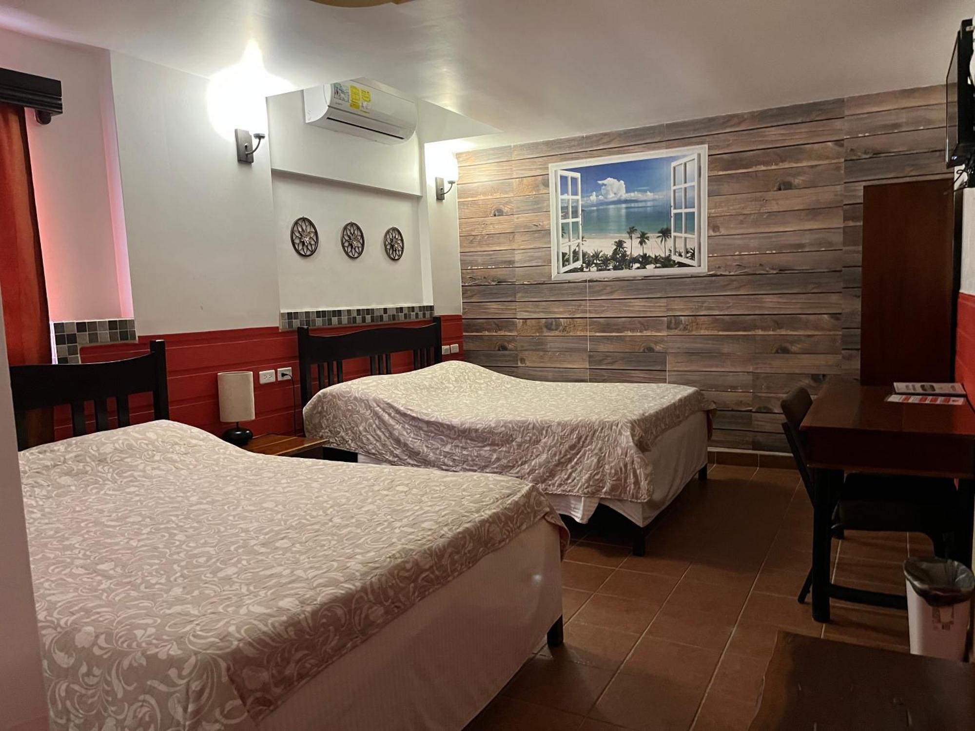 Easy Inn Hotel Belize City Esterno foto
