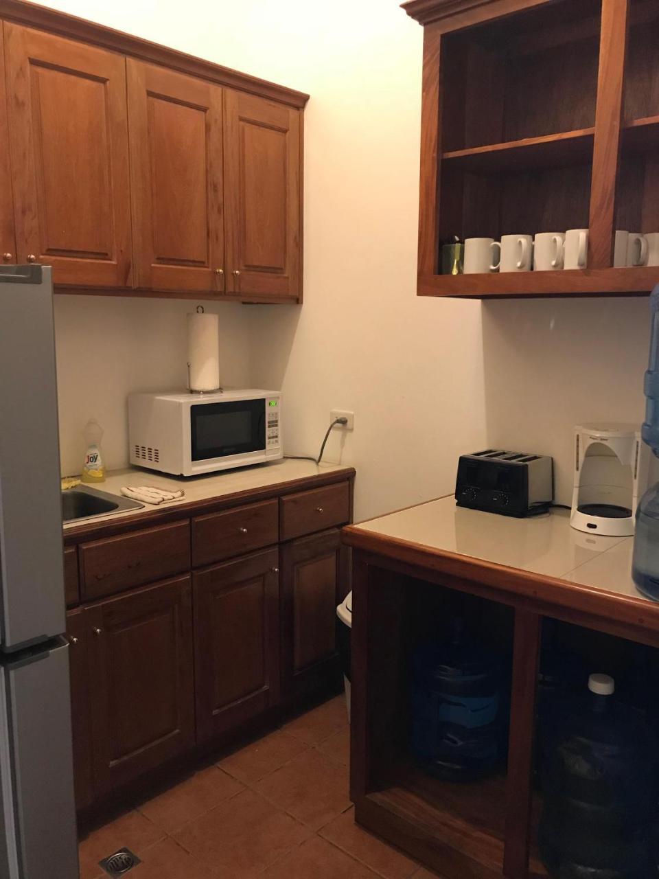 Easy Inn Hotel Belize City Esterno foto
